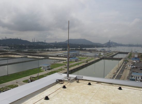 canal-panama-lado-pacifico